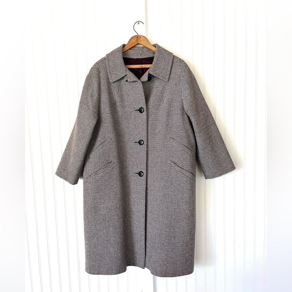 Vintage Navy Blue and White Patterned Long Coat Size XL Knit Peacoat Lined Woven